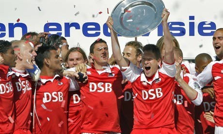 包含姓名 包含姓名