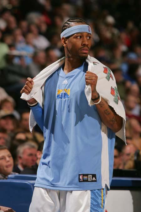 再在摆摊区 再在摆摊区